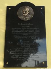 Razkritje spominske plošče dr. Mirka Lenaršiča 4